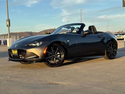 New 2025 MAZDA MX-5 Miata Grand Touring w/ Appearance Package