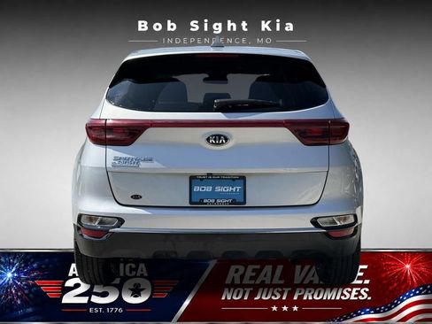 Used 2020 Kia Sportage LX AWD/4WD image 14