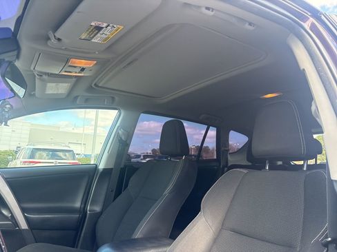 Used 2018 Toyota RAV4 XLE w/ Plus Extra Value Package image 8