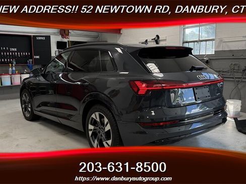 Used 2021 Audi e-tron Premium w/ Convenience Plus Package AWD/4WD image 3