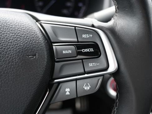 Used 2018 Honda Accord Sport image 34
