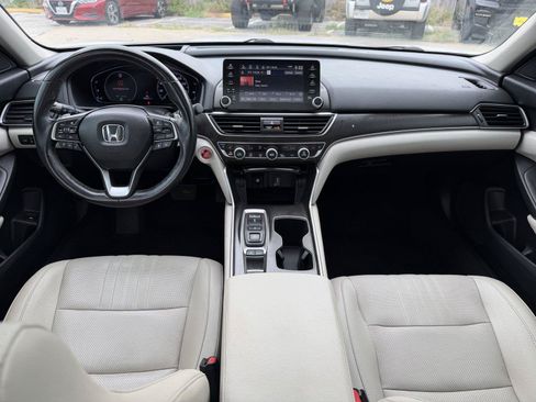 Used 2020 Honda Accord Touring image 20