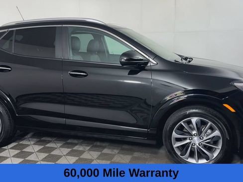 Used 2023 Buick Encore GX Select w/ Sport Touring Package FWD image 3
