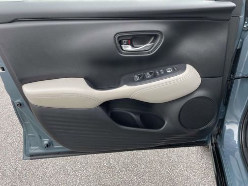 Used 2026 Honda HR-V EX-L image 13