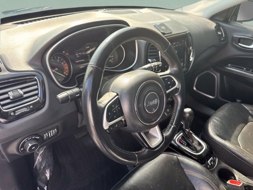 Used 2019 Jeep Compass Limited FWD image 18