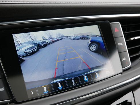 Used 2021 Buick Enclave Avenir w/ Avenir Technology Package AWD/4WD image 33