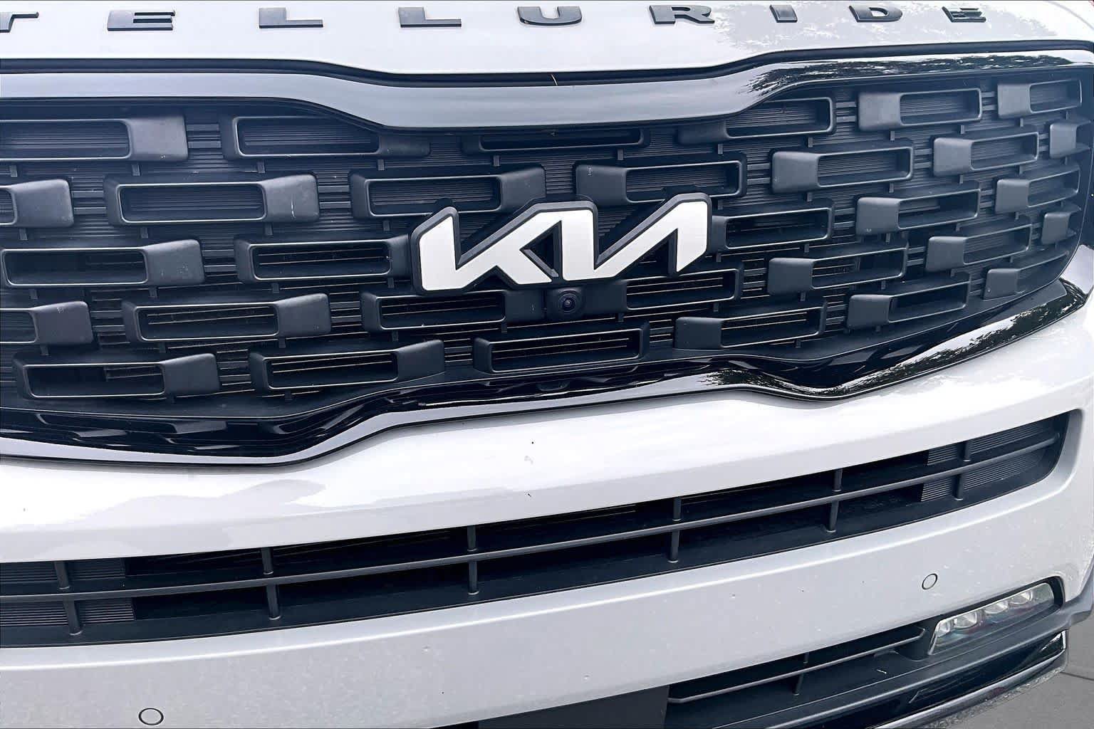Used 2022 Kia Telluride SX w/ SX Prestige Package AWD/4WD image 30