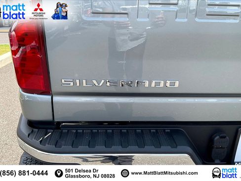 Used 2025 Chevrolet Silverado 2500 LT w/ Convenience Package image 16