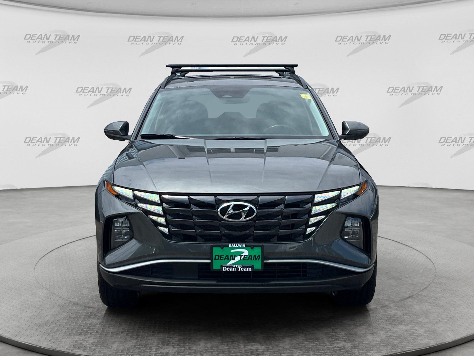 Used 2023 Hyundai Tucson SEL w/ Convenience Package AWD/4WD image 2