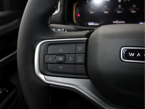 New 2025 Jeep Wagoneer Series II w/ Premium Group I image 13