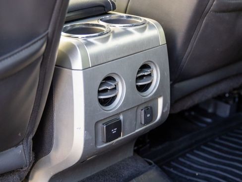 Used 2014 Ford F150 Platinum image 39