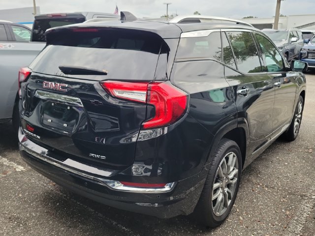 Certified 2024 GMC Terrain Denali w/ Denali Premium Package AWD/4WD image 8