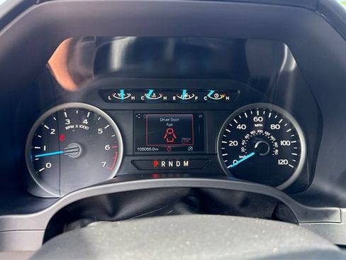 Used 2018 Ford F150 XLT w/ Equipment Group 302A Luxury AWD/4WD image 15