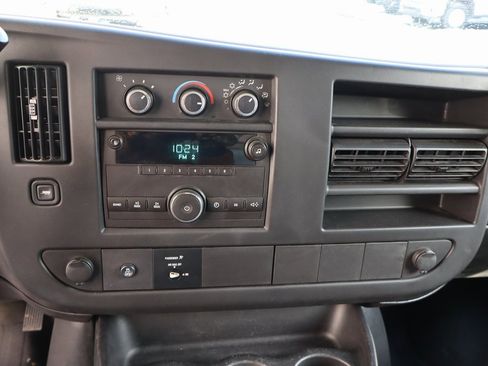 Used 2014 GMC Savana 3500 Work Van image 14