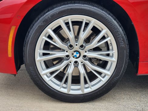 Used 2023 BMW 330i Sedan image 9