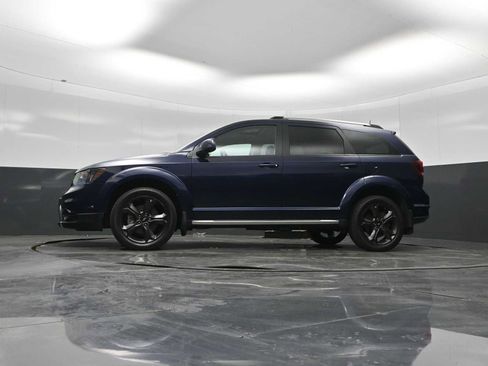Used 2020 Dodge Journey Crossroad w/ Popular Equipment Group FWD image 21