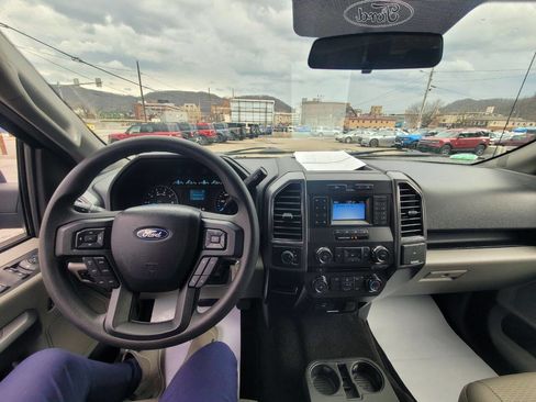 Used 2018 Ford F150 XLT image 18