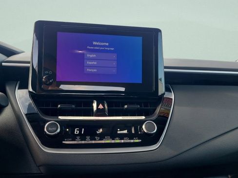 Used 2024 Toyota Corolla LE image 17