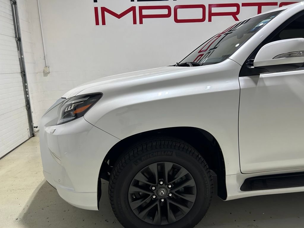 Used 2023 Lexus GX 460 Premium w/ Premium Package AWD/4WD image 3