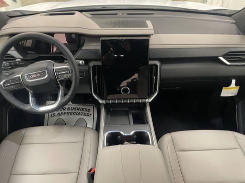 New 2026 GMC Acadia Elevation w/ Black Edition image 8