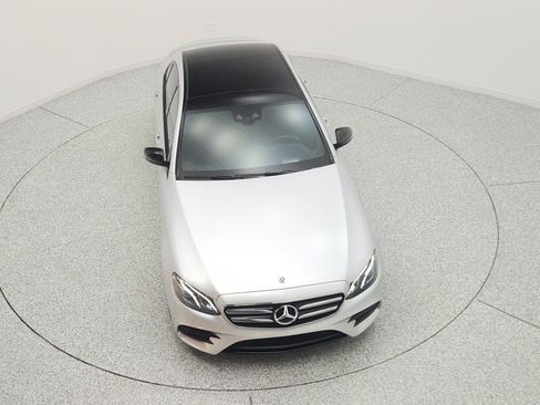 Used 2020 Mercedes-Benz E 450 4MATIC Sedan w/ Premium Package image 23