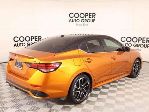 Used 2024 Nissan Sentra SR w/ SR Premium Package FWD image 20
