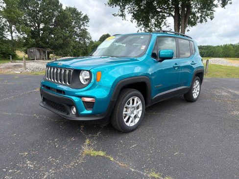 Used 2021 Jeep Renegade Latitude AWD/4WD image 1