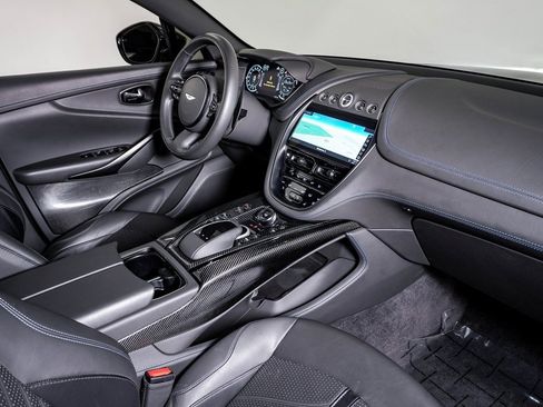 Used 2024 Aston Martin DBX 707 image 17