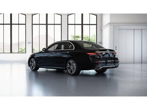 Certified 2023 Mercedes-Benz E 350 4MATIC Sedan image 30