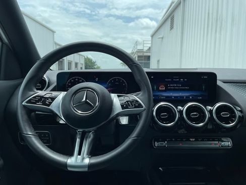 Certified 2026 Mercedes-Benz GLA 250 image 3
