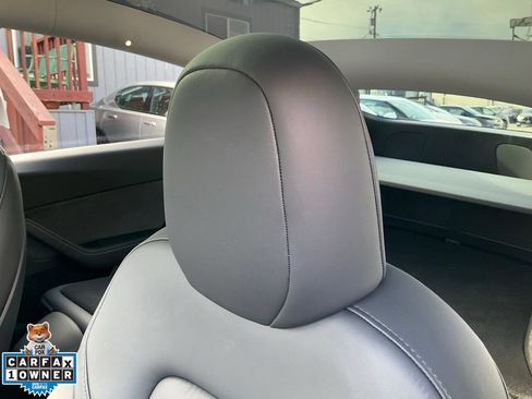 Used 2024 Tesla Model Y Long Range AWD/4WD image 20