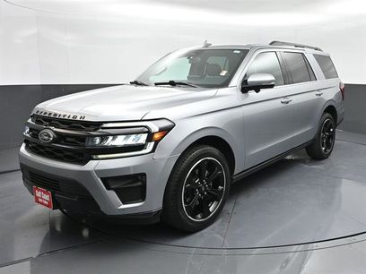 Used 2023 Ford Expedition Limited