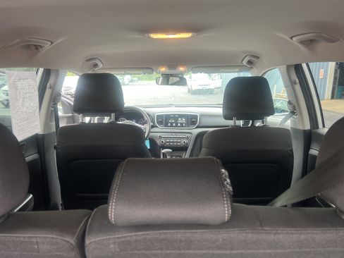 Used 2021 Kia Sportage LX AWD/4WD image 24
