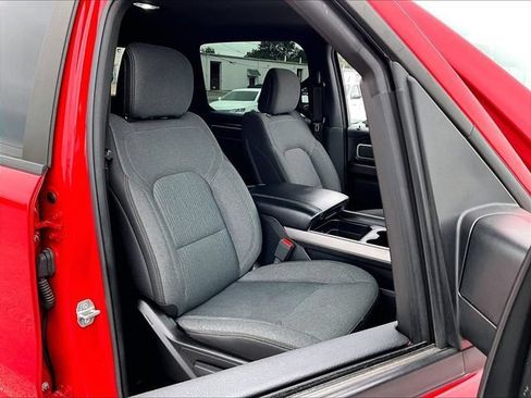 Used 2020 RAM 1500 Big Horn AWD/4WD image 11