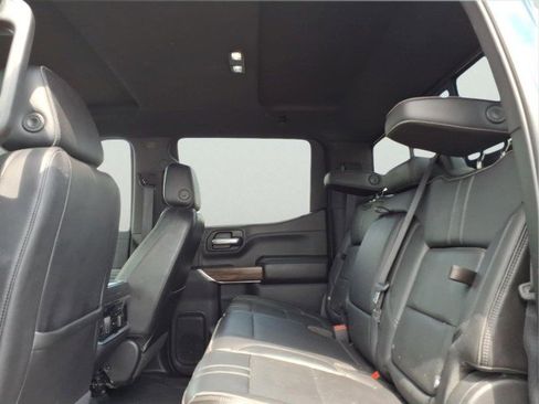 Used 2020 Chevrolet Silverado 1500 High Country w/ Z71 Off-Road Package AWD/4WD image 12
