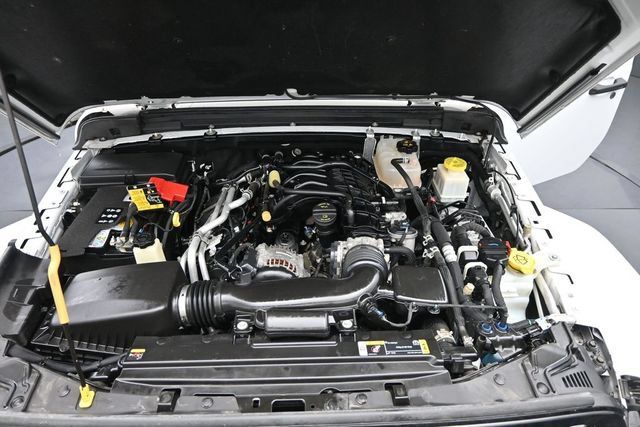 Used 2022 Jeep Gladiator Sport AWD/4WD image 43