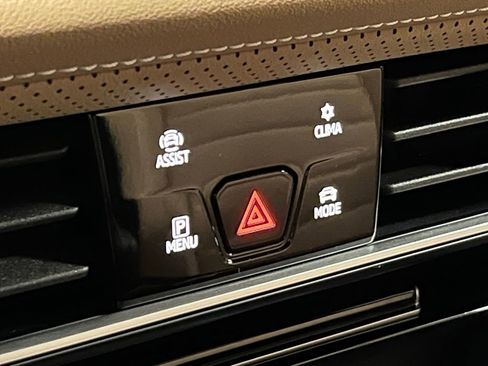 New 2026 Volkswagen Atlas Cross Sport SEL R-Line image 11