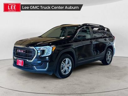 Used 2022 GMC Terrain SLE w/ Driver Convenience Package