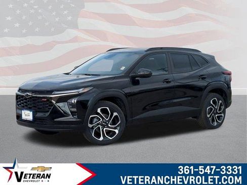 New 2026 Chevrolet Trax RS w/ Sunroof Package FWD image 1