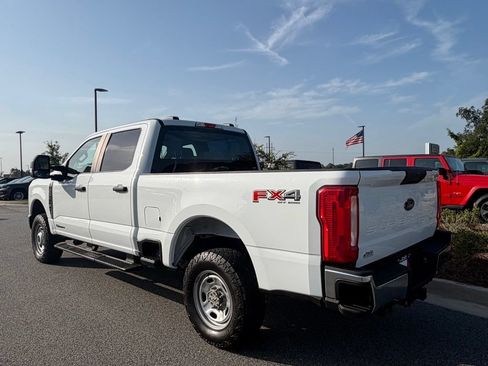 Used 2025 Ford F250 XL w/ FX4 Off-Road Package AWD/4WD image 19