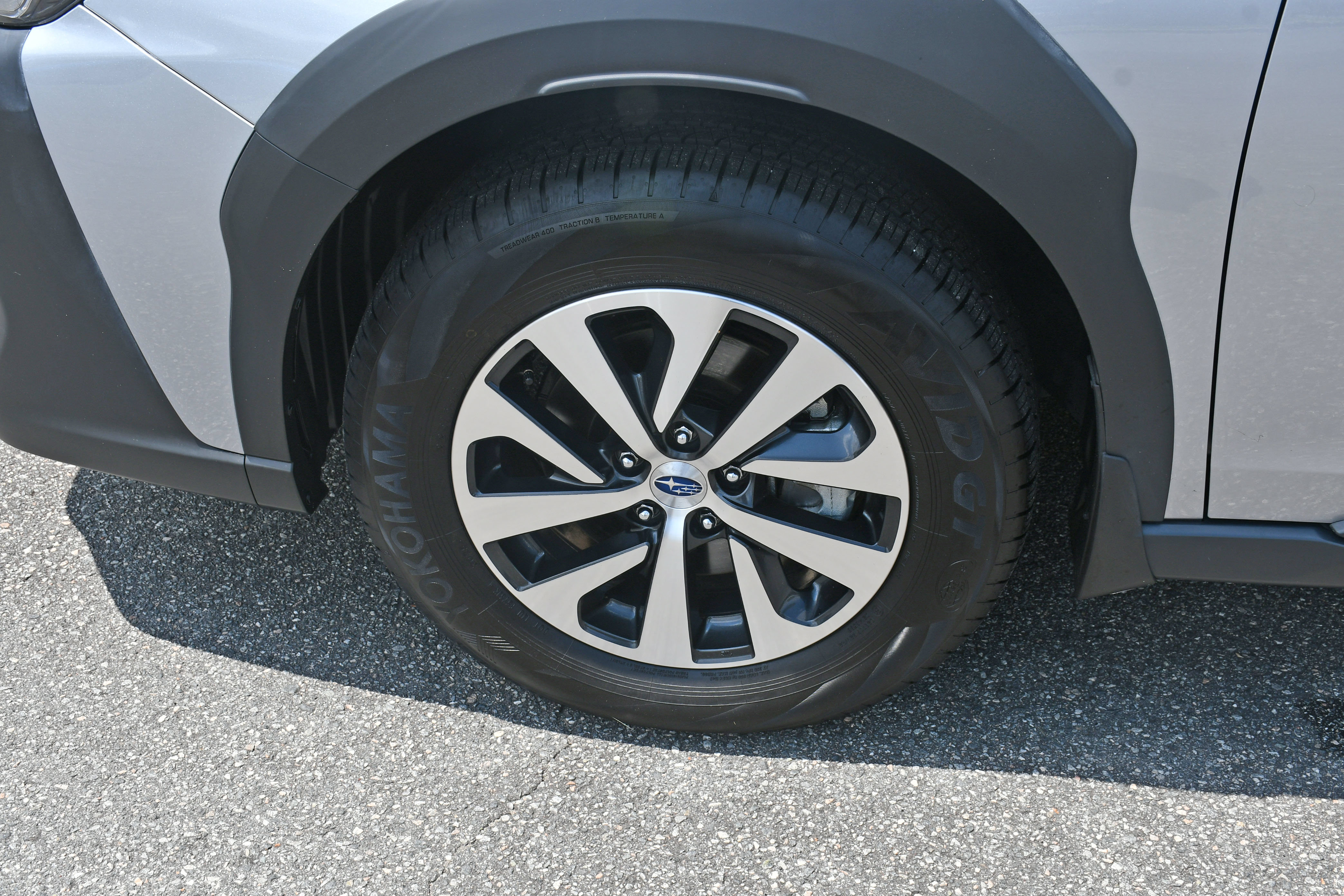 Used 2025 Subaru Outback Premium AWD/4WD image 22