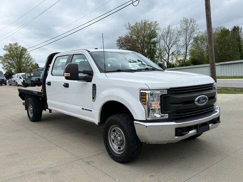 Used 2019 Ford F250 XL w/ Power Equipment Group AWD/4WD image 13