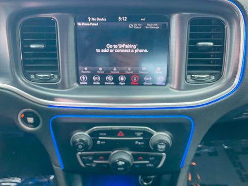 Used 2018 Dodge Charger SXT Plus w/ Blacktop Package RWD image 12