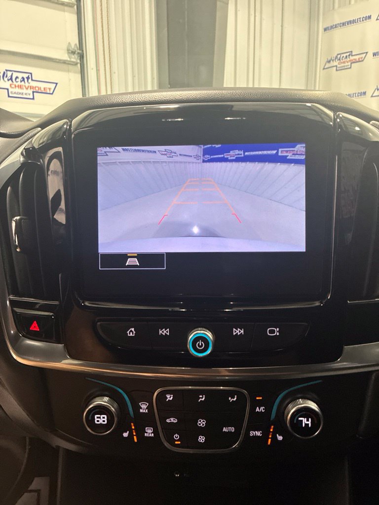 Used 2023 Chevrolet Traverse LT AWD/4WD image 25