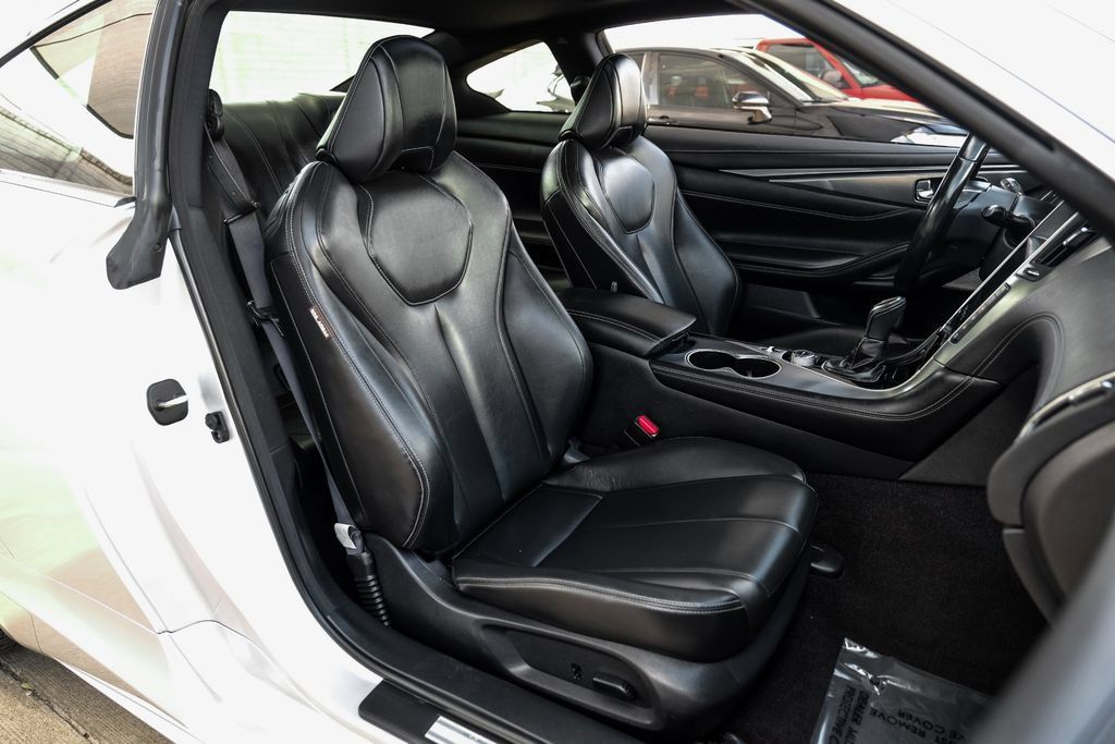 Used 2020 INFINITI Q60 3.0t Luxe AWD/4WD image 36