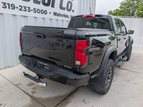 Used 2023 Chevrolet Colorado ZR2 w/ ZR2 Convenience Package III AWD/4WD image 16