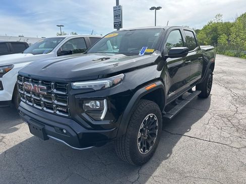 Used 2026 GMC Canyon AT4 w/ Technology Plus Package AWD/4WD image 5