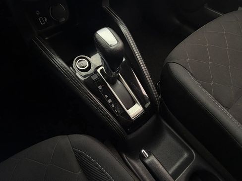Used 2019 Nissan Kicks SV FWD image 23