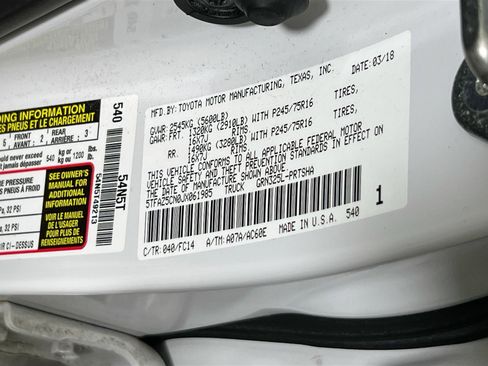 Used 2018 Toyota Tacoma SR5 image 29