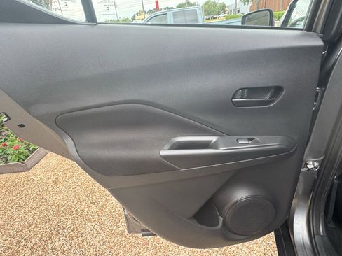 Used 2023 Nissan Kicks S FWD image 23